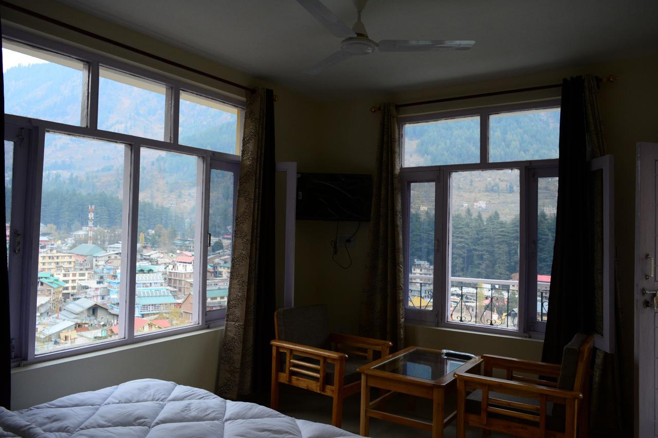 Bed and Breakfast Ambika Bliss à Manāli Extérieur photo